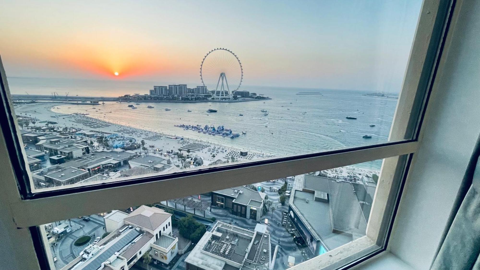 Jbr Beachfront Luxe Apartment All Rooms Sea Facing 迪拜 外观 照片