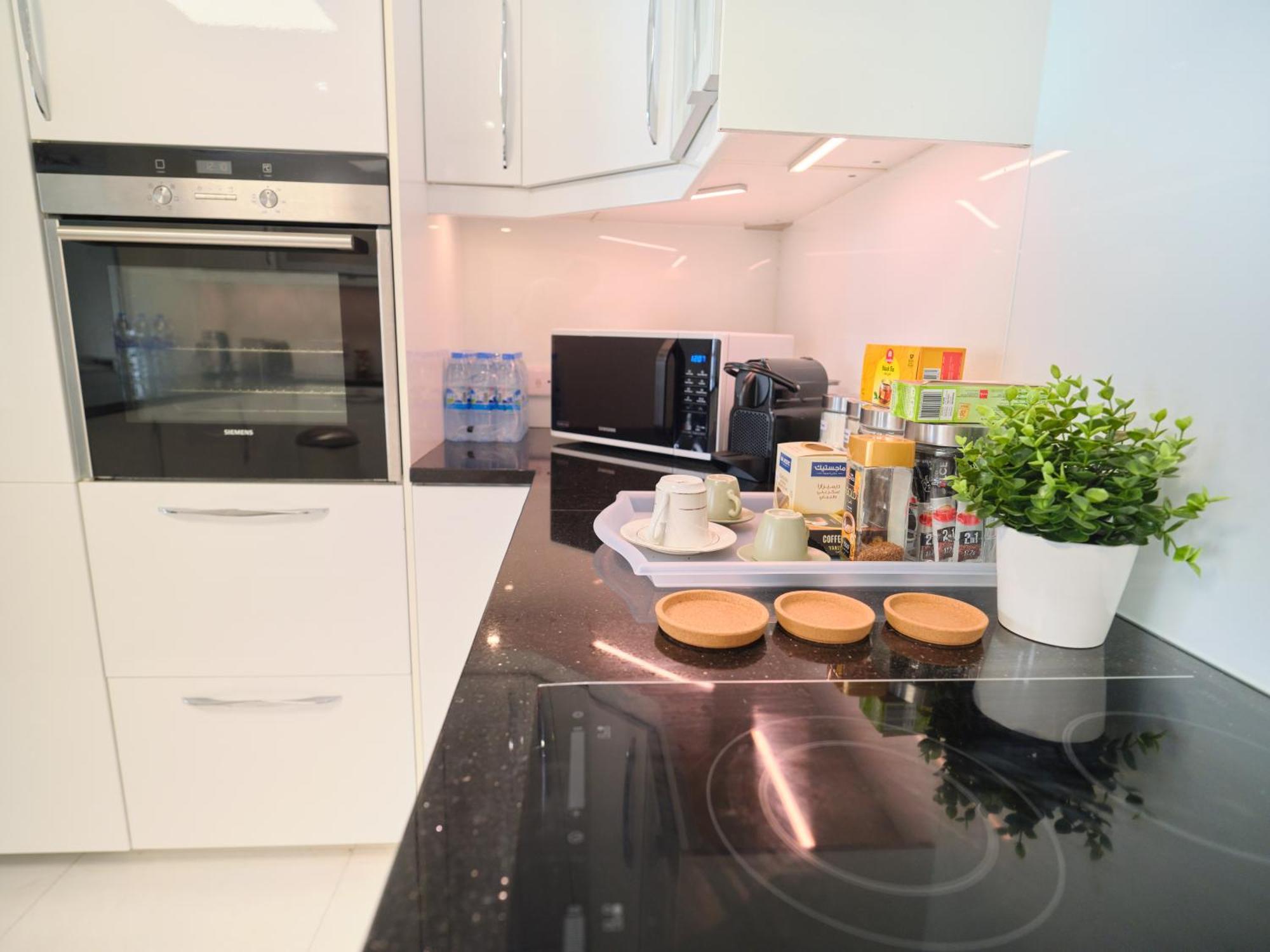 Jbr Beachfront Luxe Apartment All Rooms Sea Facing 迪拜 外观 照片