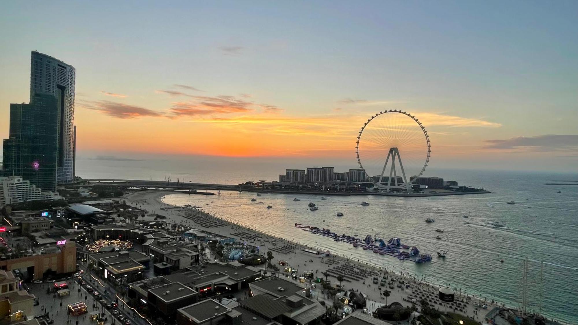 Jbr Beachfront Luxe Apartment All Rooms Sea Facing 迪拜 外观 照片
